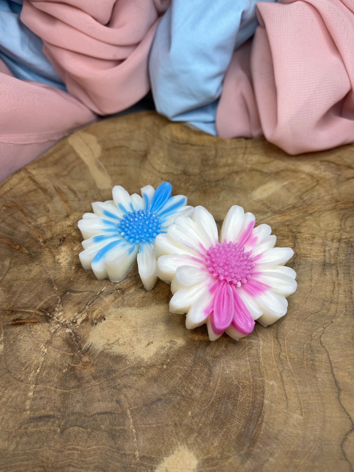 Fondants marguerites bleu ou rose